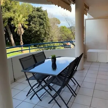 Confortable 2p 50m2 Dans Beau Parc,piscine,tennis Cannes